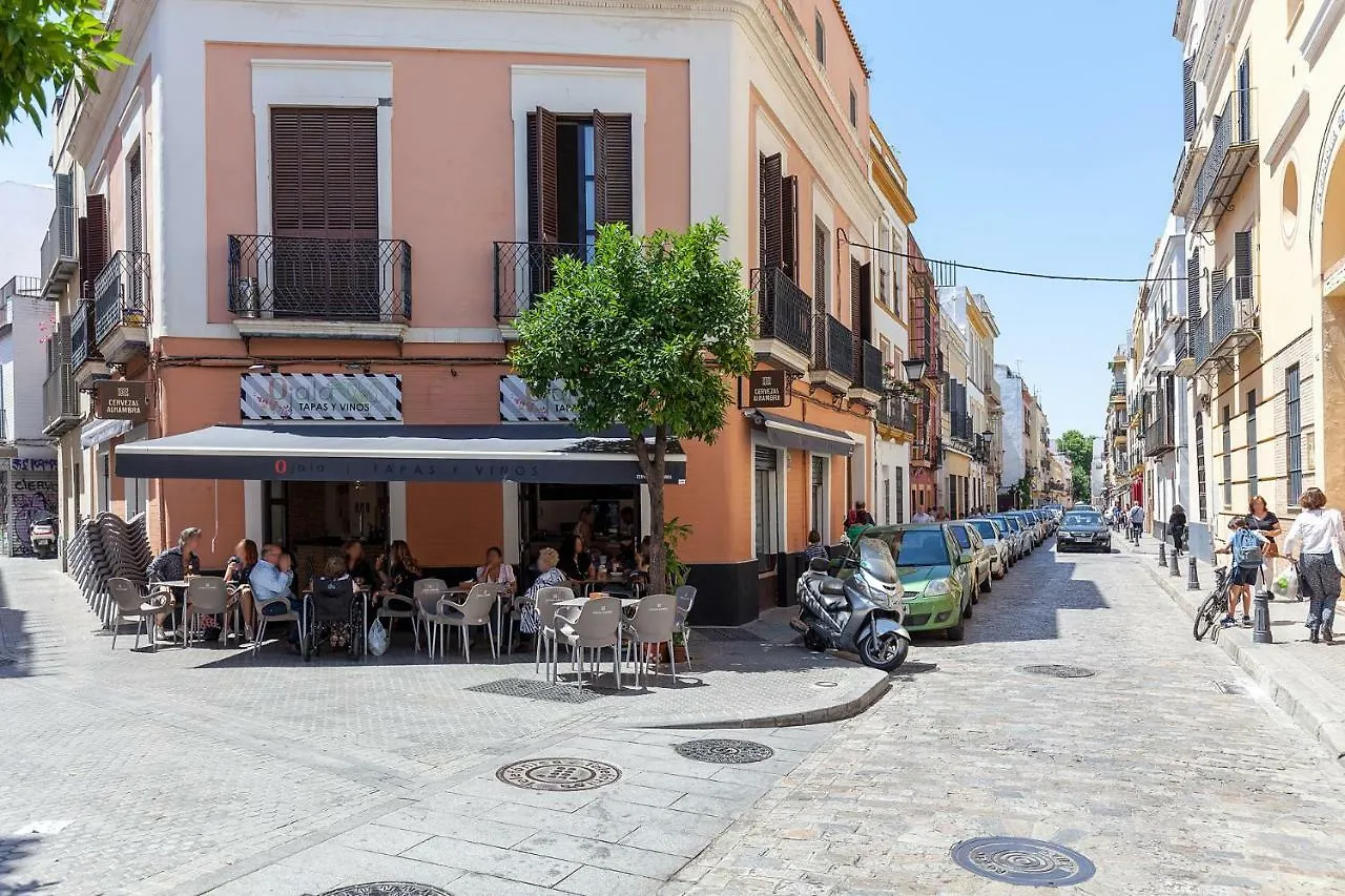 Apartment Pasaje Amores Iz. - Tranquilidad Y Vida Cultural En Centro Sevilla 4Px Spain