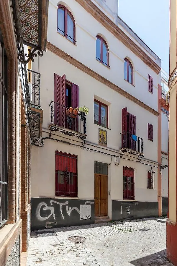 Pasaje Amores Iz. - Tranquilidad Y Vida Cultural En Centro Sevilla 4Px 0*, Seville